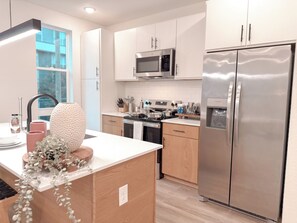 Private kitchen - Dallas Downtown, FIFA Close to All the FUN! (Dallas)