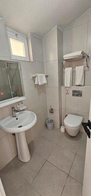 Bathroom - GAZİPASA STAR OTEL (Antalya)