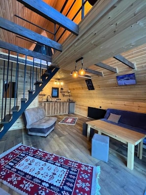 Cottage, Mountain View | Living area - Old Tsereteli (Stepantsminda)
