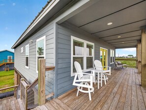 Terrace/patio - Godin Bay Retreat HB254 (Rockport)