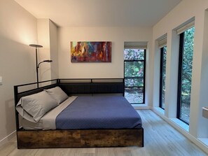 2 quartos, ferros/tábuas de passar roupa, Wi-Fi, roupa de cama