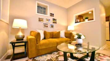 Televisio, videopelejä, tietokoneen näyttö