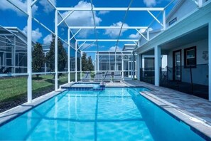 Pool - 8BR Villa with Pool, Spa, Theater & Game Room (champions gate)