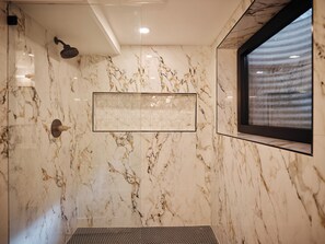 Interior - Luxury Family Retreat • Hot Tub • Kids & Pets Safe • 19 mins to Alta & Snowbird (Sandy)