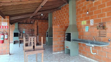 Apartamento | Opções para refeição ao ar livre
