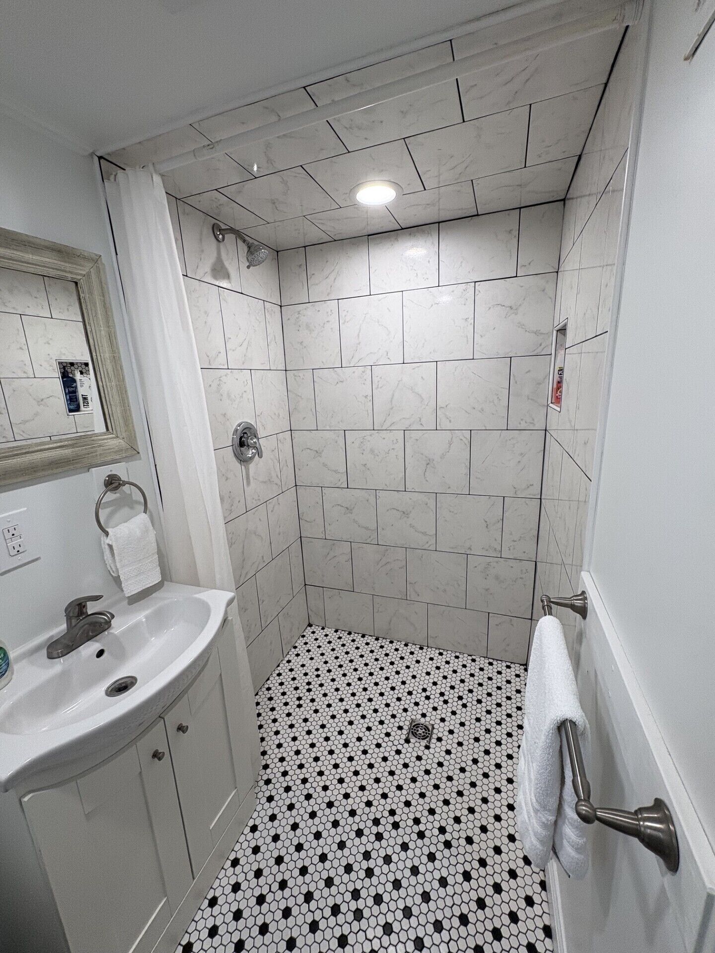 Hair dryer, towels, soap, toilet paper
