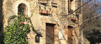 Exquisitely Renovated Historic House