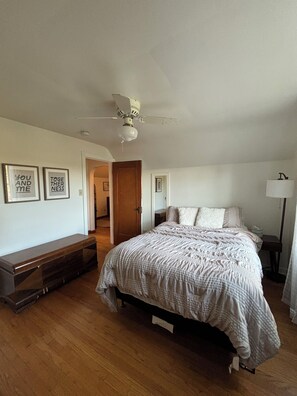 2 bedrooms, WiFi, bed sheets - Soothing 2-bedroom apartment with AC in North Judson (North Judson)