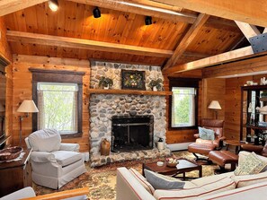 TV, fireplace - Rustic luxury waterfront apartment, 2 decks, kayaks, fireplace, peace & beauty. (Penobscot)