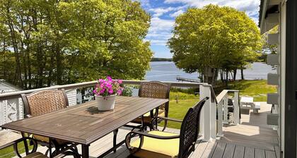 Rustic luxury waterfront apartment, 2 decks, kayaks, fireplace, peace & beauty.