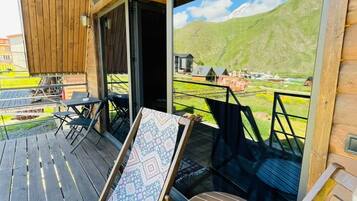 Cottage, Mountain View | Teres/patio