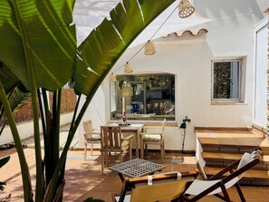 Outdoor dining - New. Studio Design near Cadaques (El Mas Fumats)