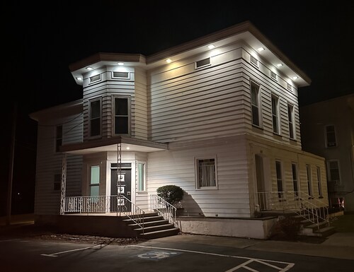 New Remodel 3-bedroom flat in Oneida, NY with over 1,200+ square feet