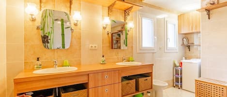 Shower, hair dryer
