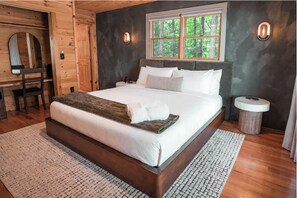 4 bedrooms, desk, iron/ironing board, free WiFi - Blue Ridge Wellness Reset · Mirror Dome · Sauna · Cold Plunge · Long Range Views (Mineral Bluff)