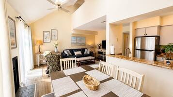 Smart TV, DVD player, books, stereo