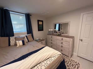 Room - Spacious 2-bedroom apartment with AC in Barnstable (Barnstable)