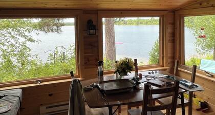 Welcoming 2-bedroom cabin in charming Cass Lake perfect for relaxing