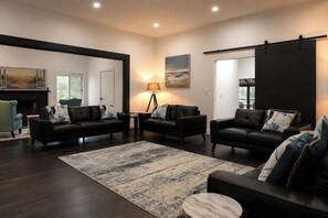 Interior - Farm stay in Falls Creek (Falls Creek)