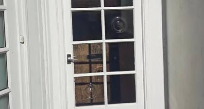 Cosy Double room, 3mins walk to seaside, restaurant, town and shops.