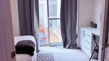 Apartment, 1 Bedroom, Accessible, Fireplace | 1 bedroom