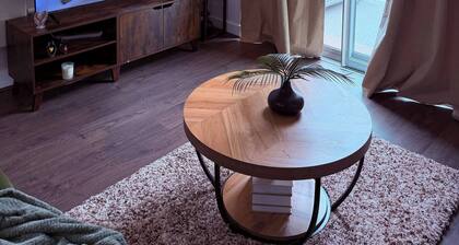 One Bedroom Flat in Mailbox With Free Parking