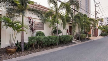 Villa, 2 Schlafzimmer, eigener Pool, Poolblick | Außenbereich