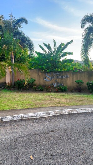 Property grounds -     Beautiful 2BR Retreat in Gated Community – St. Ann, Jamaica. (Runaway Bay)