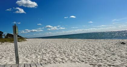 Coastal Retreat 4BR Townhome in Port St. Joe — Ocean Views + 2 min Walk to Beach