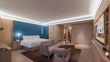 Superior Suite, City View | Premium bedding, free minibar, desk, laptop workspace