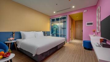 In-room safe, iron/ironing board, free WiFi