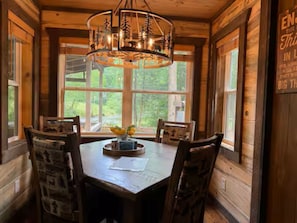 Dining - Cooper Creek-Peaceful 2BR fishing cabin on Cooper Creek w/hot tub. Dog-friendly! (Suches)