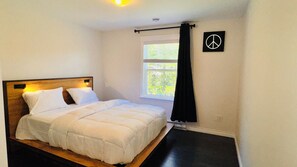 3 Schlafzimmer, Bügeleisen/Bügelbrett, WLAN, Bettwäsche