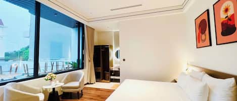 Deluxe Double Room, City View | Free WiFi