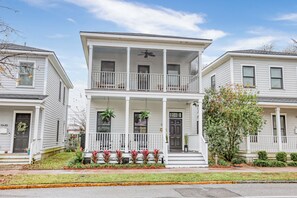 Exterior - Savannah Escape Near Forsyth with Fire Pit & Private Parking (Savannah)