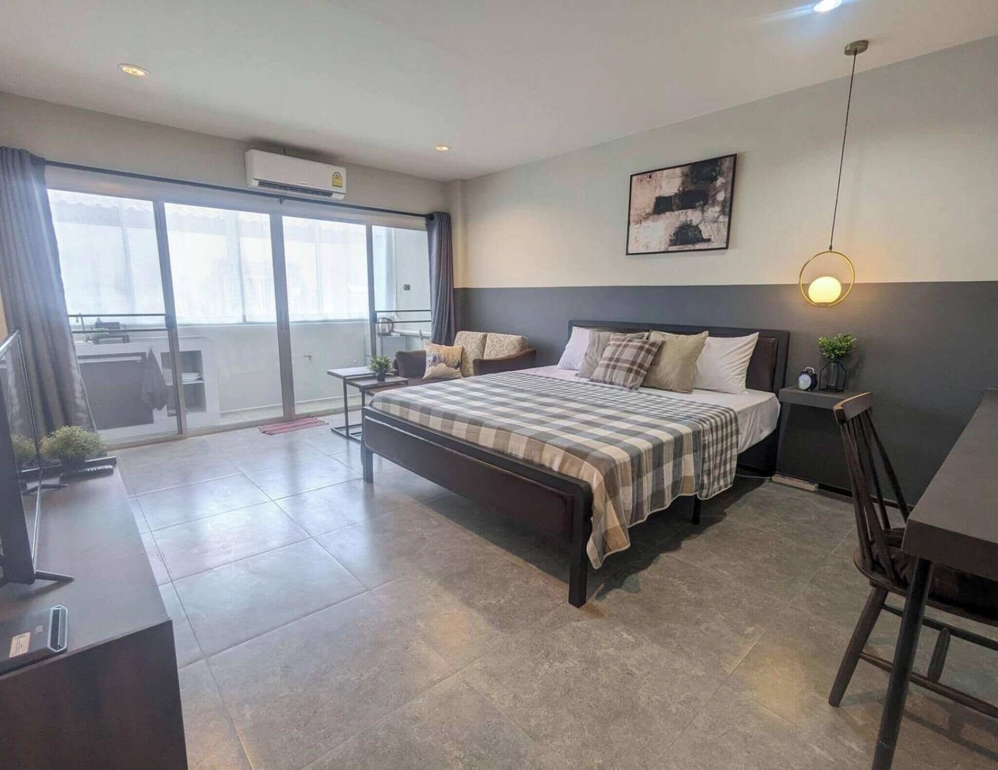 1 bedroom