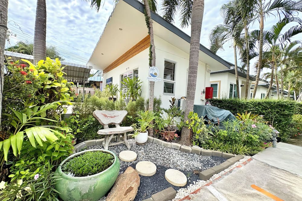 Harmonia Residence Naiharn Phuket