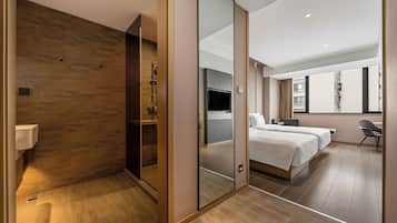 Basic Twin Room, City View | Desk, laptop workspace, iron/ironing board, free WiFi