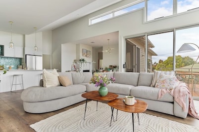 Beau Tide Retreat - Near Sea Horse World and Platypus House