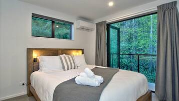 4 chambres, bureau, lit parapluie, Wi-Fi
