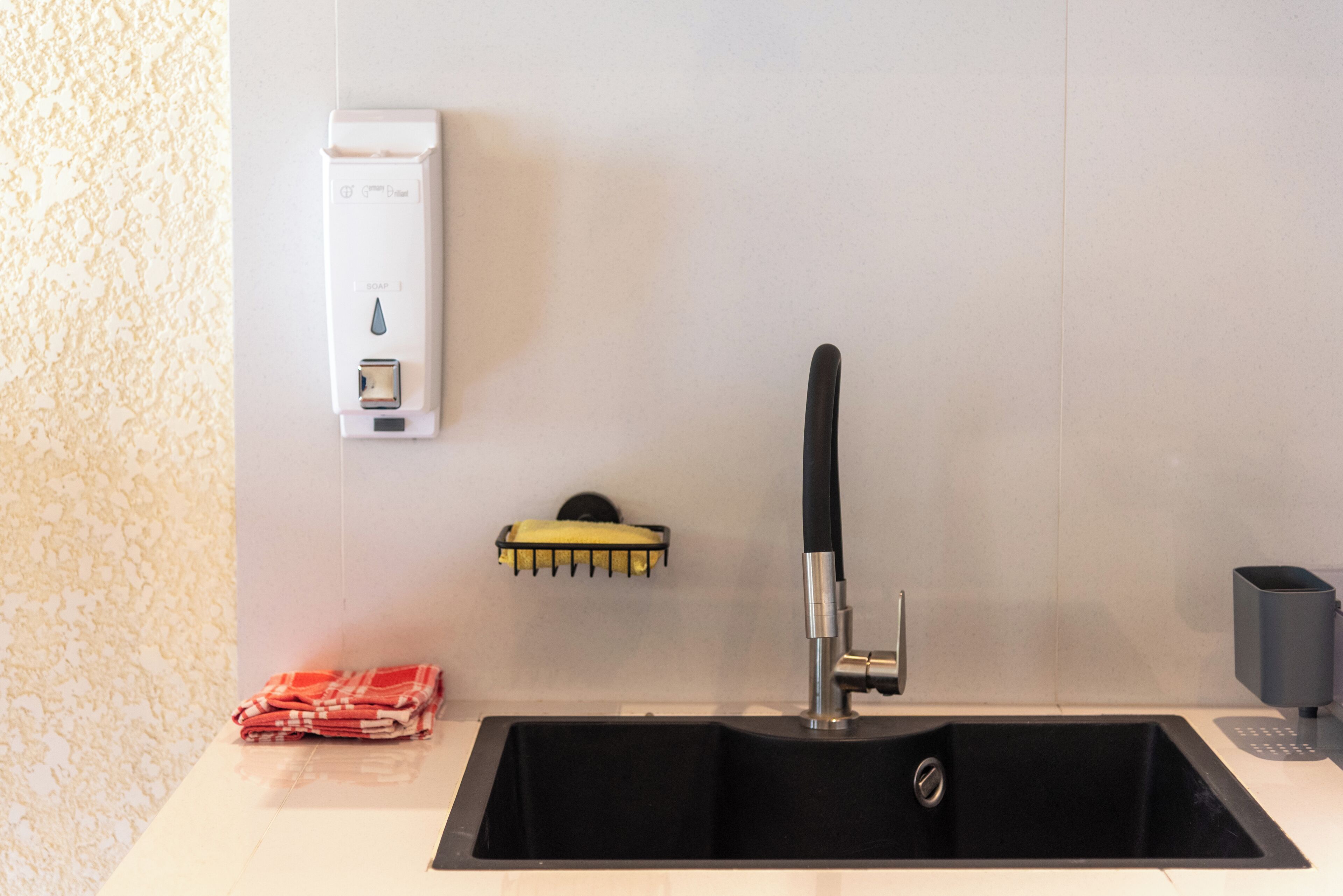 Deluxe Villa, 1 Bedroom, Kitchenette, Pool View | Bathroom
