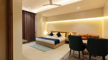 Premium Room | Desk, free WiFi, bed sheets