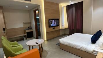 Premium Room | Desk, free WiFi