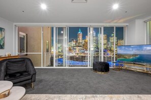 Deluxe Apartment, Balcony, City View | Living area - Exclusive Stays - Southgate (Southbank)