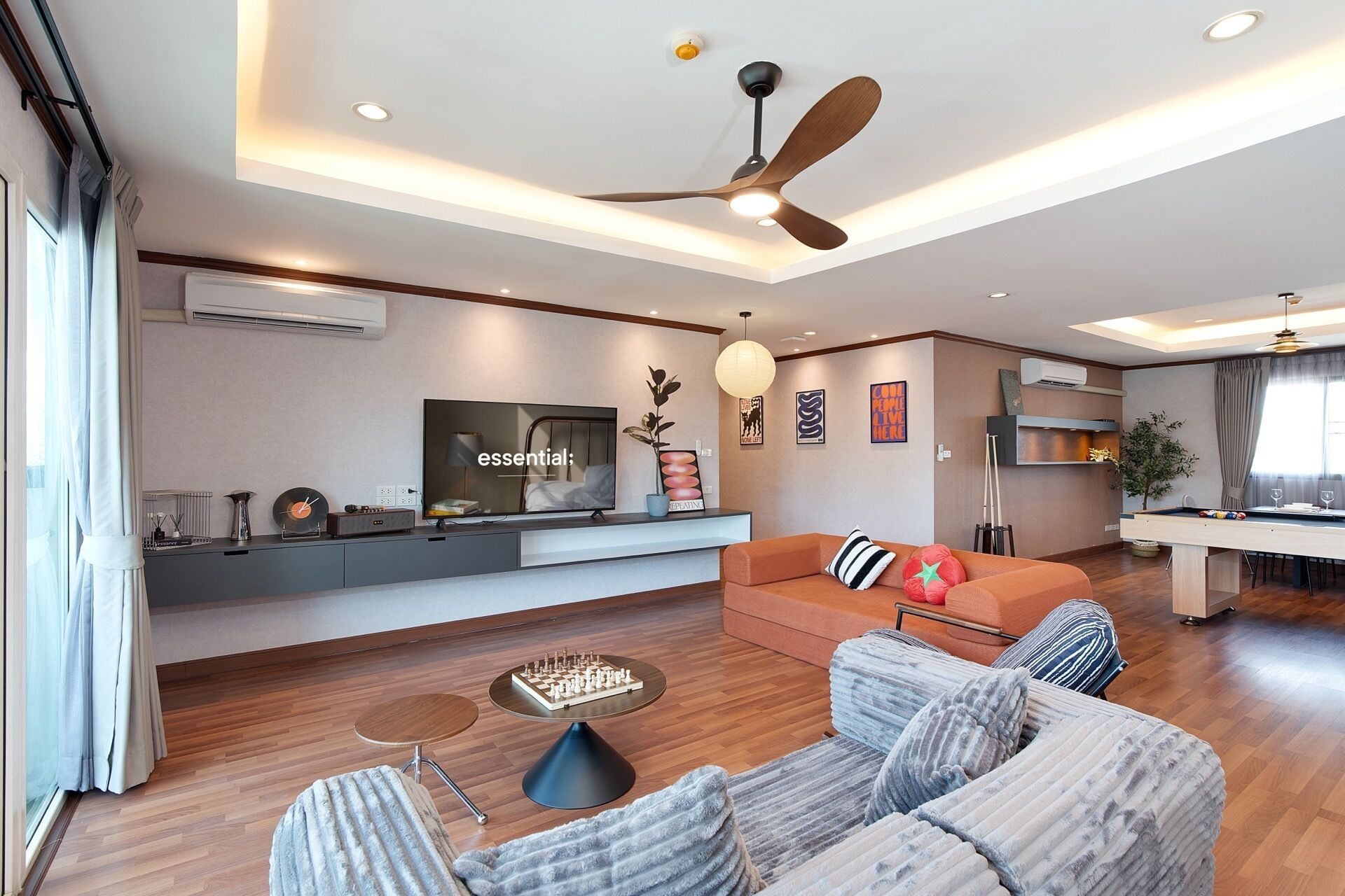 The Crown Residence | 起居区