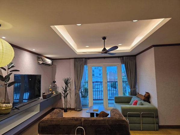 Majesty Terrace | Khu phòng khách