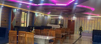 Himani Hotel
