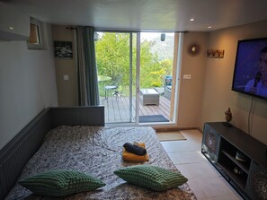 WiFi, bed sheets - Vrbo Property (Artigues)