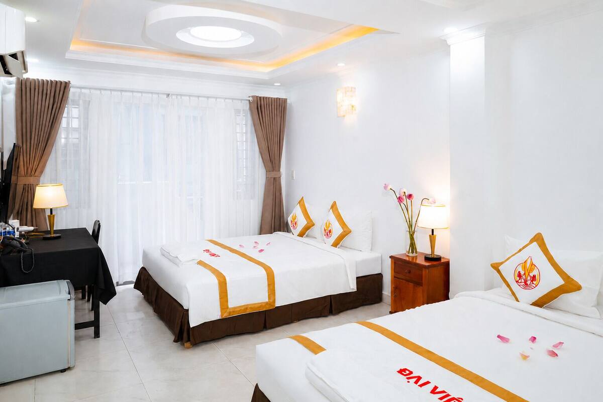 Suite familiar, balcón | Escritorio y wifi gratis