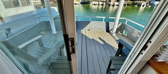 Houseboat Docked on Norris Lake!